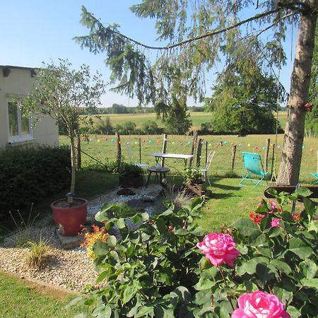 La Baroud' Er Bed & Breakfast Voillecomte Exterior photo